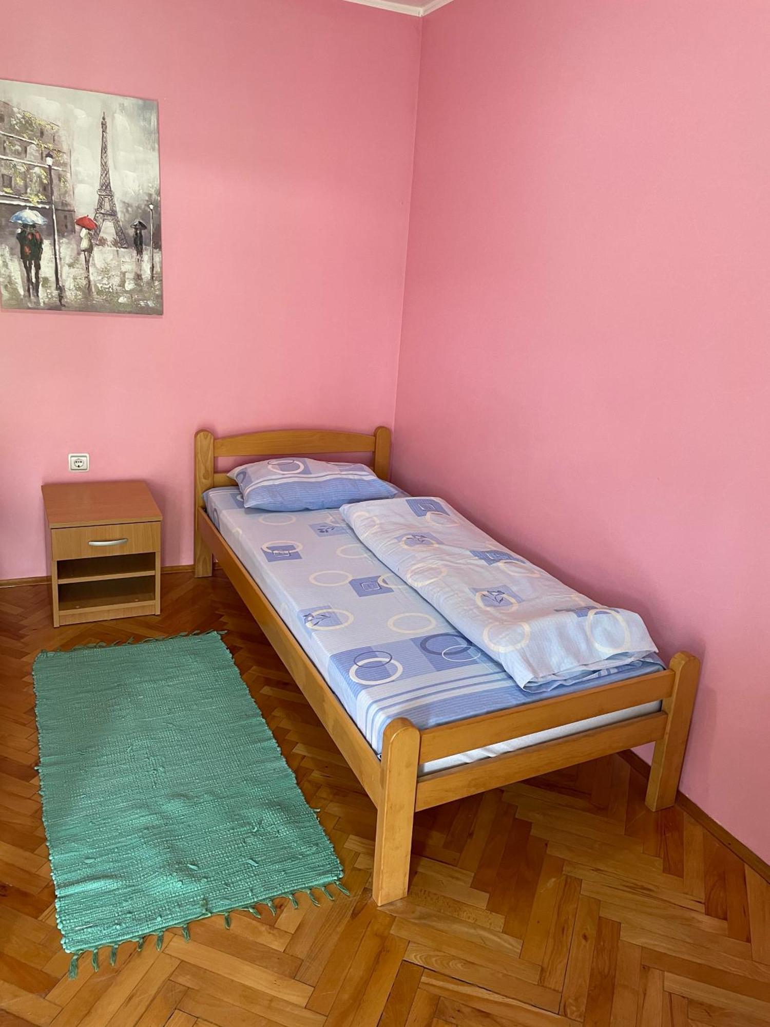 Banja Gornja Trepca-Smestaj Grof Pokoj fotografie